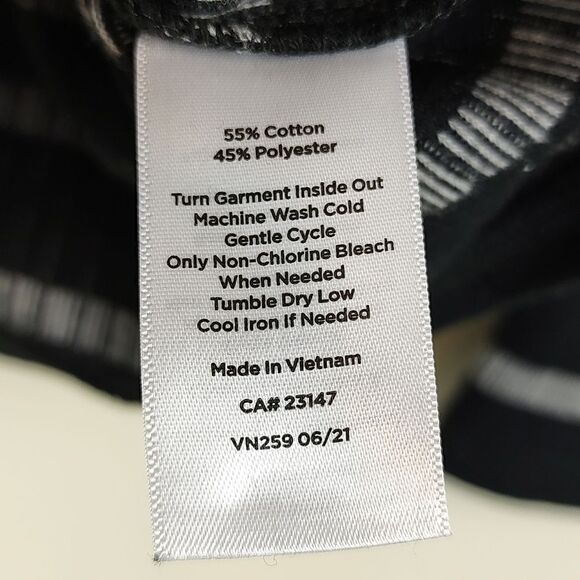 T by Talbot's Pink Ombre Stripe Snap Shoulder Mock Neck Top Size MP - Picture 8 of 11